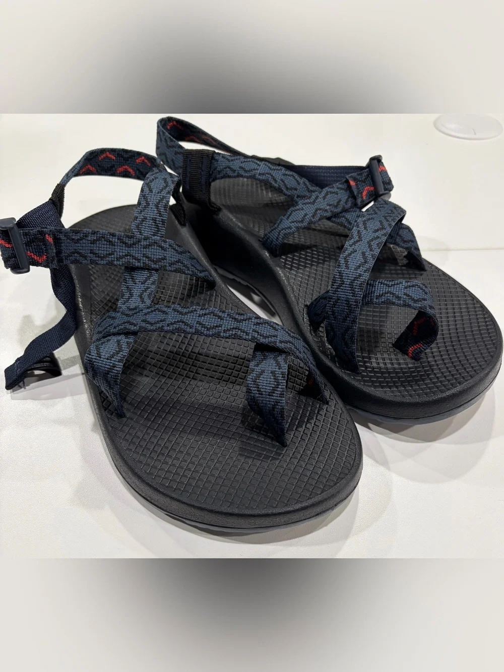 Chaco Men's Size 11 Z/2 Classic Sandals Stepped Navy NWT Chacos